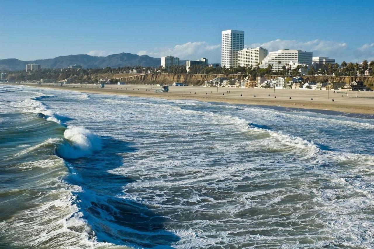 شقة لوس أنجلوس  في 2Bdr & Parking 5-10Min To Santa Monica Pier المظهر الخارجي الصورة